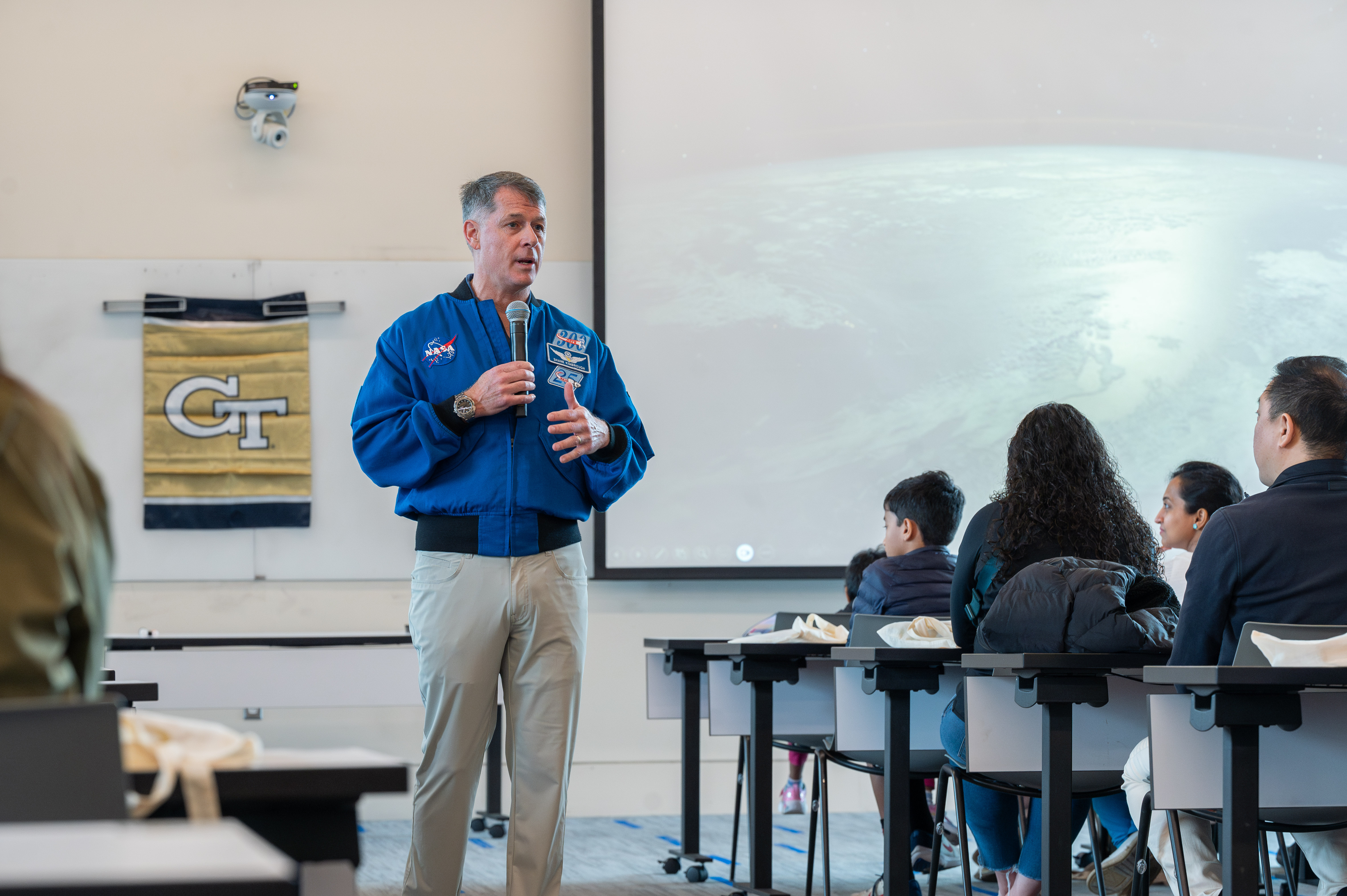 Former astronaut and Tech Alumnus Shane Kimbrough described what it was like to live and work in space to a packed crowd at Science and Engineering Day. (Credit: Joya Chapman) Former astronaut and Tech Alumnus Shane Kimbrough described what it was like to live and work in space to a packed crowd at Science and Engineering Day. (Credit: Joya Chapman)